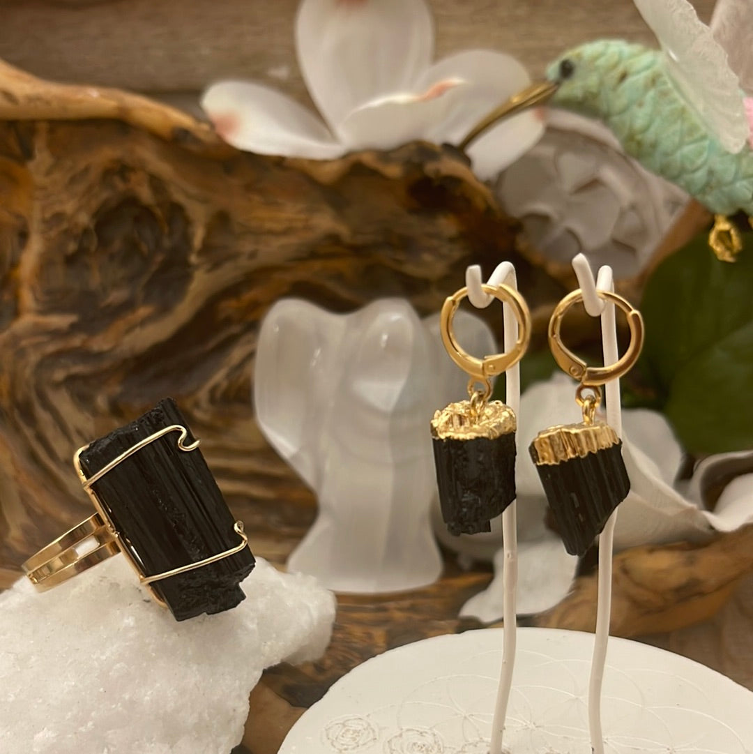 Adjustable Wire-Wrapped Black Tourmaline Ring