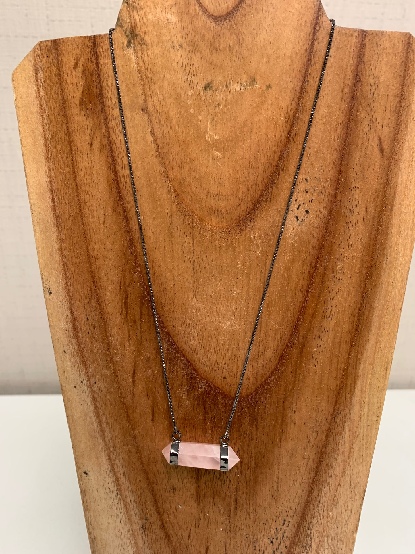 18" Double Terminated Point Necklace (Blue Agate)