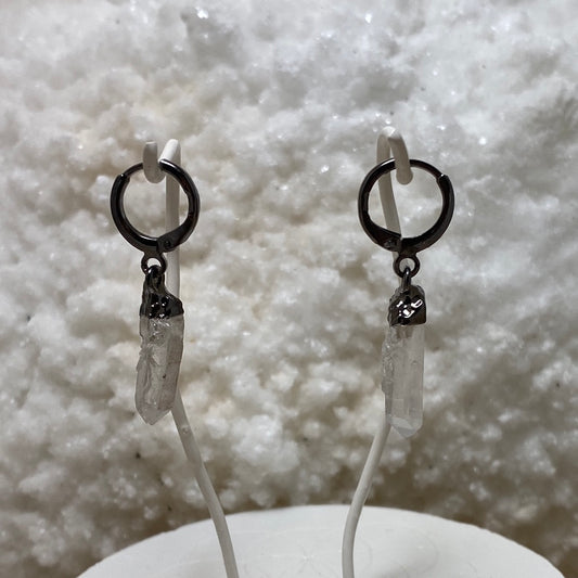 Quartz- titanium- ¾” Huggie Earring