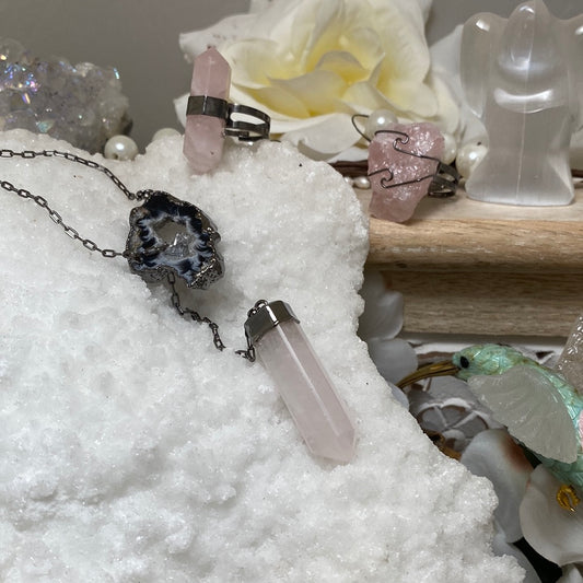Occo Agate Necklace w/ Rose Quartz Pendulum